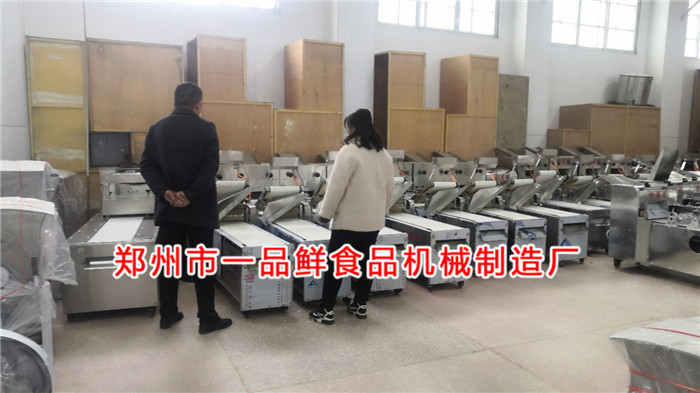 許昌客戶選購第9代多功能成型機(jī)(圖3) 許昌客戶選購第9代多功能成型機(jī)(圖3)