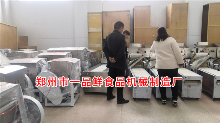 許昌客戶選購第9代多功能成型機(jī)(圖4) 許昌客戶選購第9代多功能成型機(jī)(圖4)