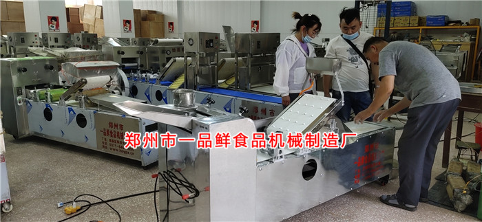 調(diào)試燴面機(jī)設(shè)備 調(diào)試燴面機(jī)設(shè)備